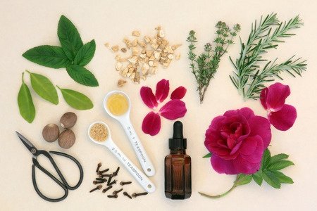 17 Essential Oils Recipes for Healing