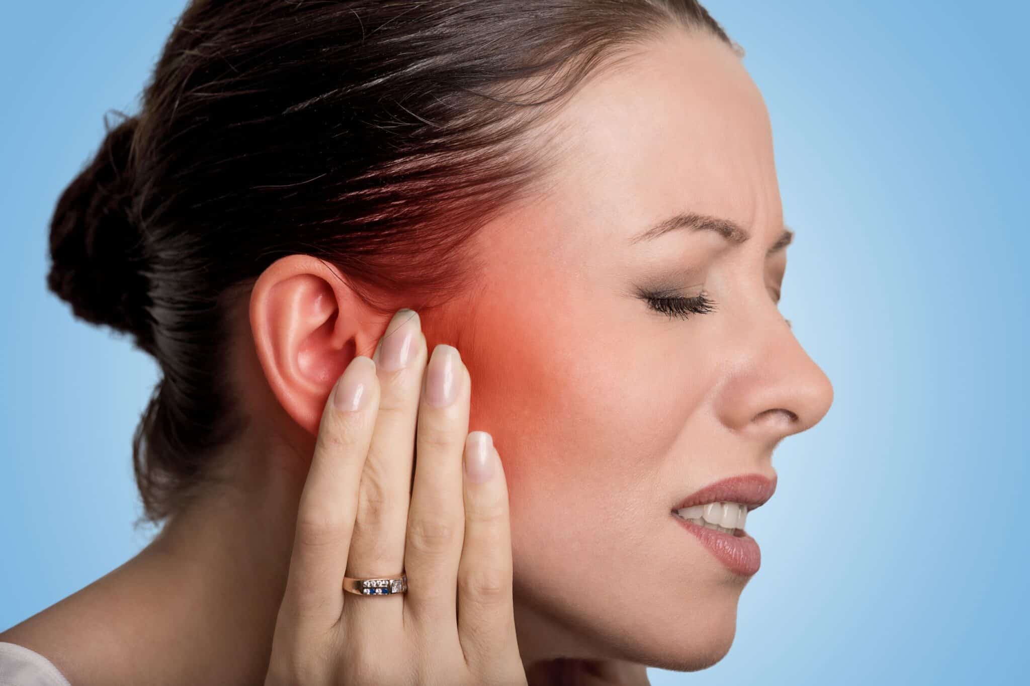 Earaches and Ear Infections A Guide to the Essential Oils, Recipes and