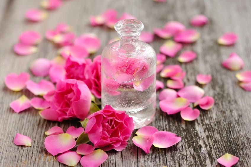 Which One Is Better? Perfume or Perfume Oils Essential Oil Benefits