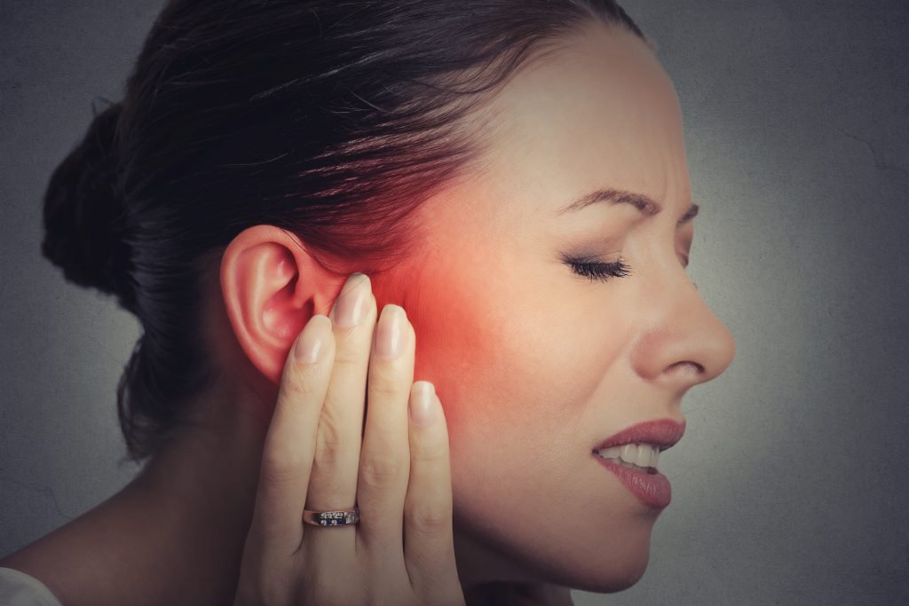 Essential Oils For Tinnitus: Stop The Incessant Ringing In Your Ears With Essential Oils And Other Natural Treatments! Essential Oil Benefits